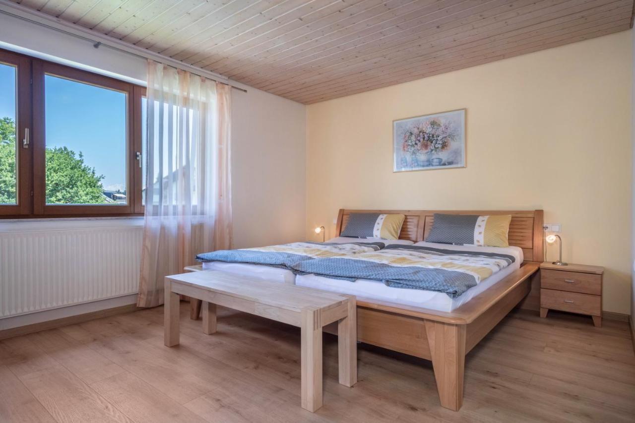 Haus Schussenblick Og Apartment Eriskirch Ngoại thất bức ảnh